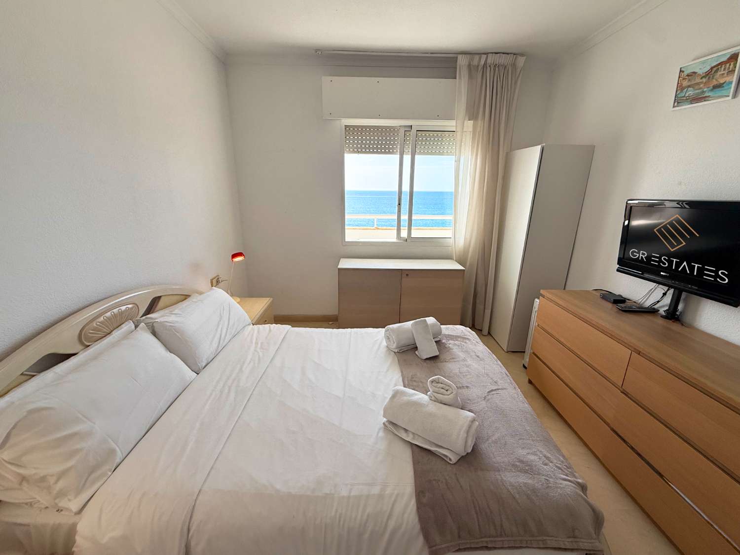 Beachfront, 2 makuuhuonetta, 2 kylpyhuonetta, Fuengirola