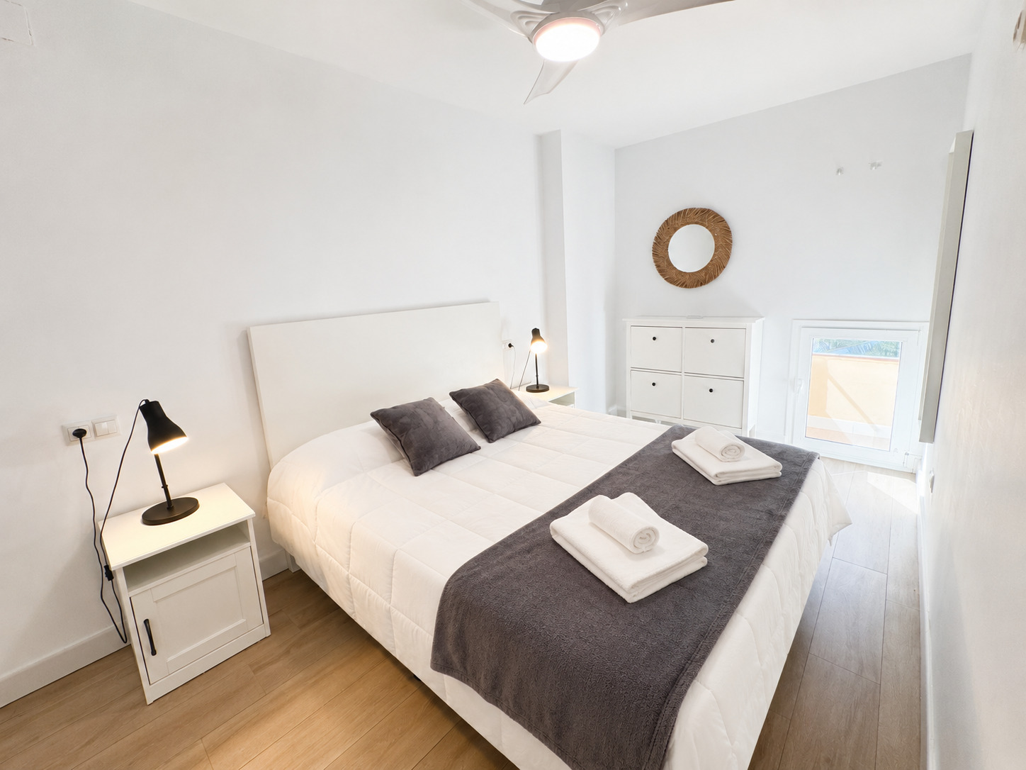 Toeristische woning in La Princesa met directe toegang tot het strand