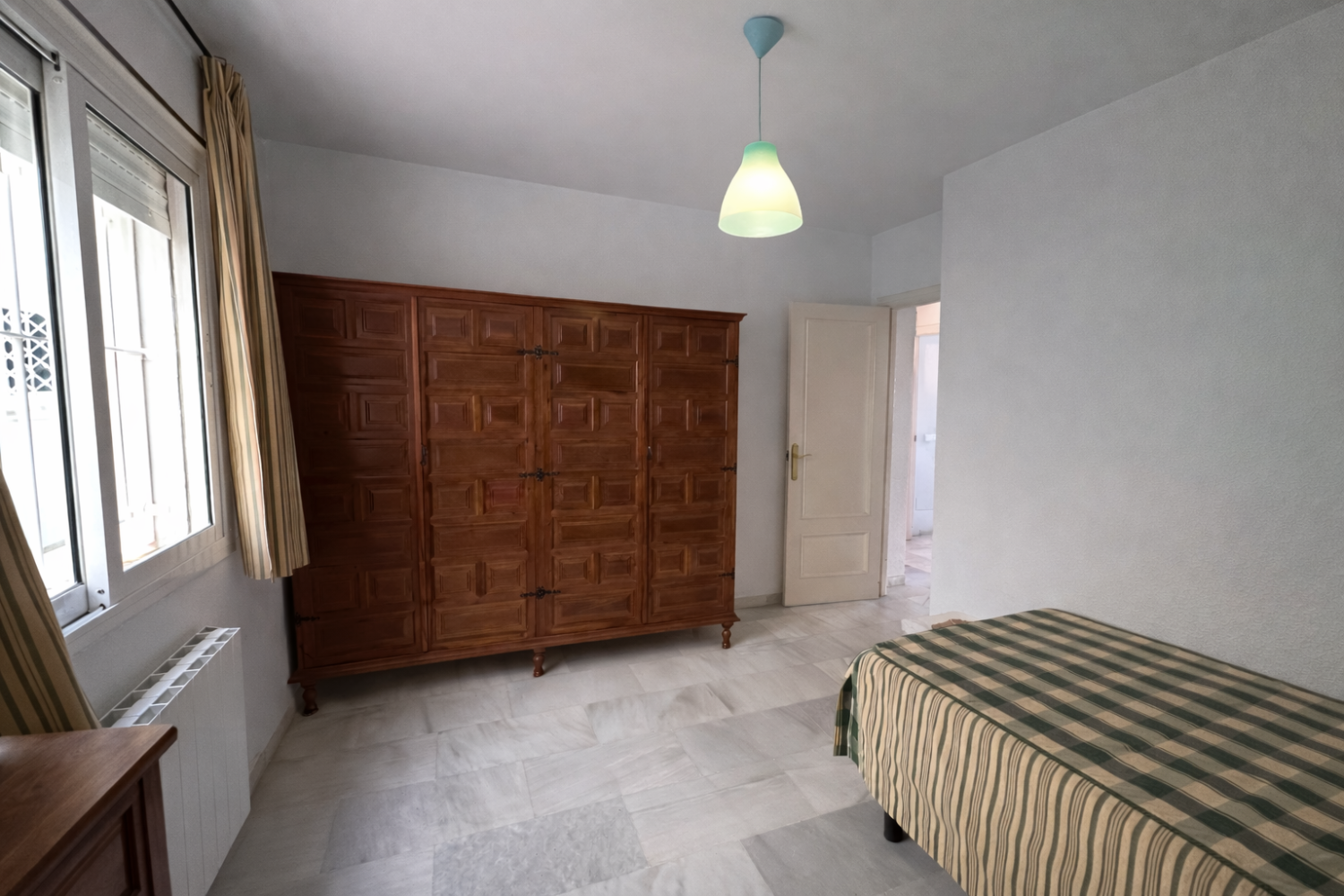 Piso en centro de Fuengirola con gran plaza de garaje