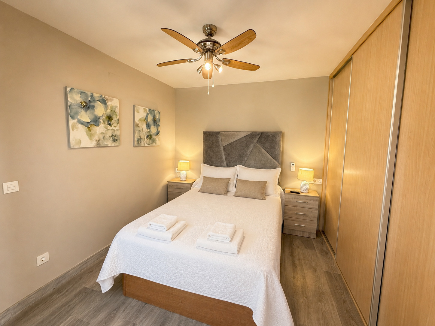 Apartamento con Acceso directo al Paseo Marítimo de Fuengirola
