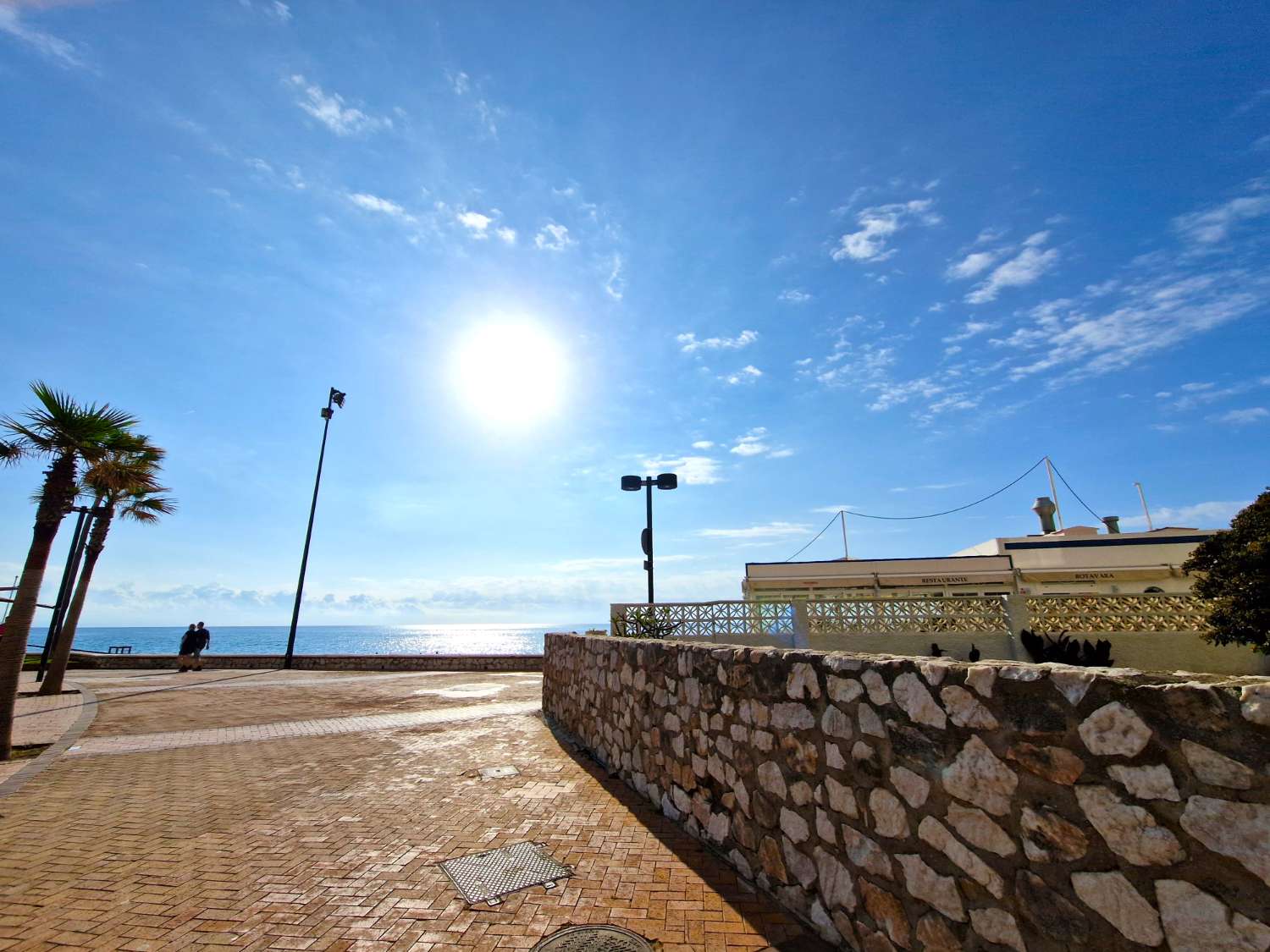 Apartamento con Acceso directo al Paseo Marítimo de Fuengirola