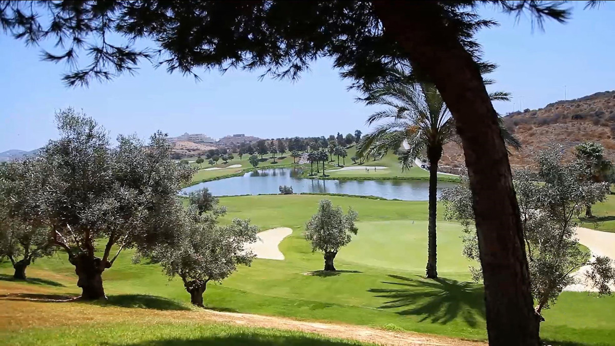 Villa en venta en Mijas