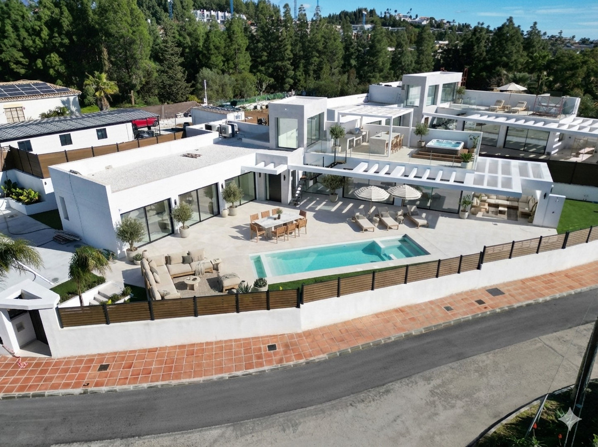 Villa en venta en Mijas