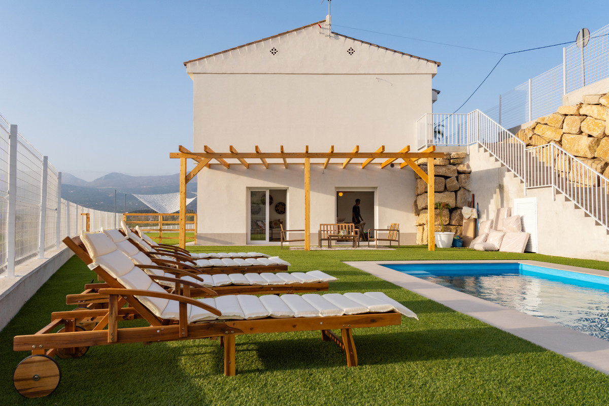 Villa en venta en Viñuela