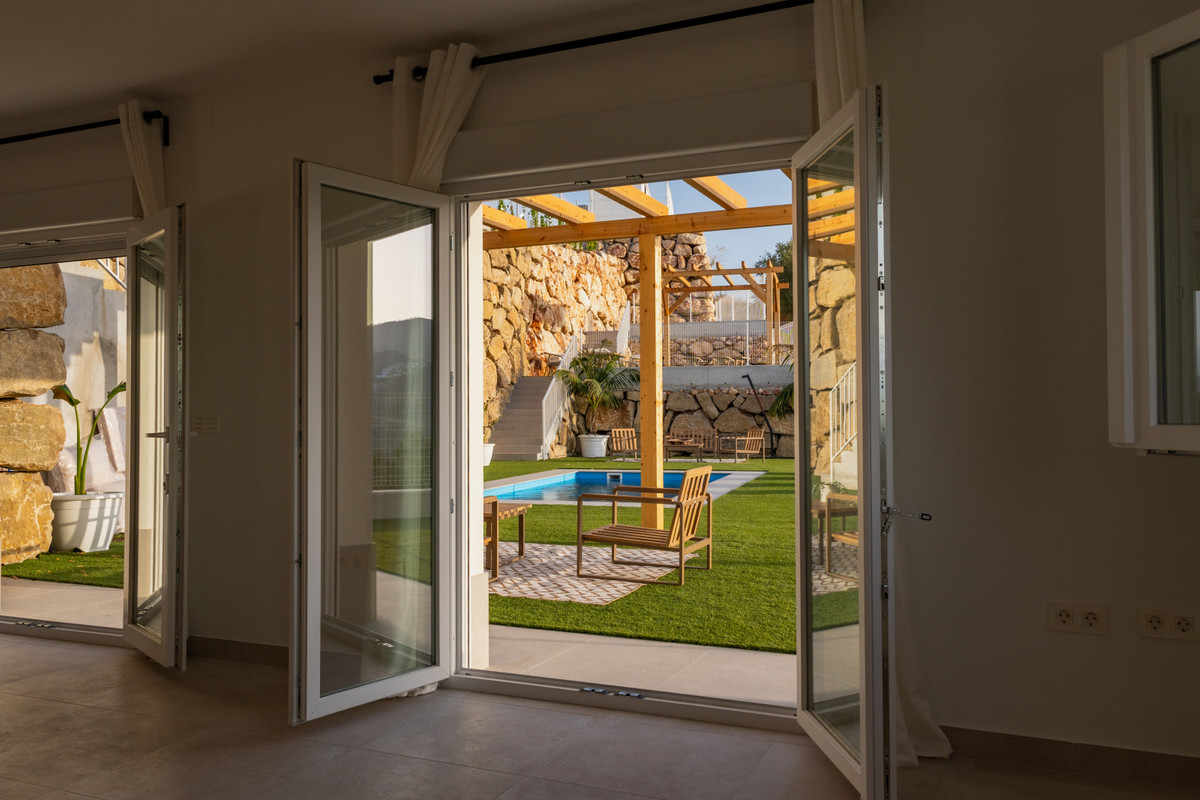 Villa en venta en Viñuela