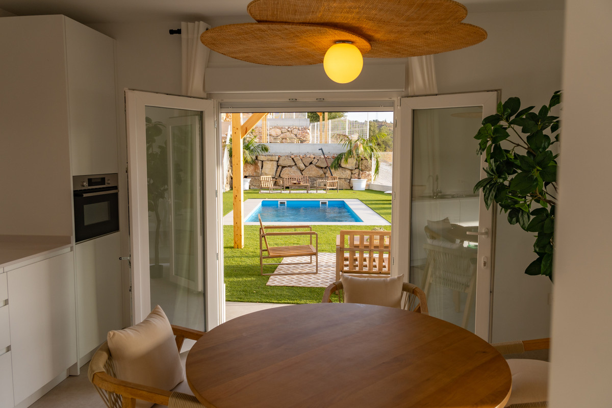 Villa en venta en Viñuela