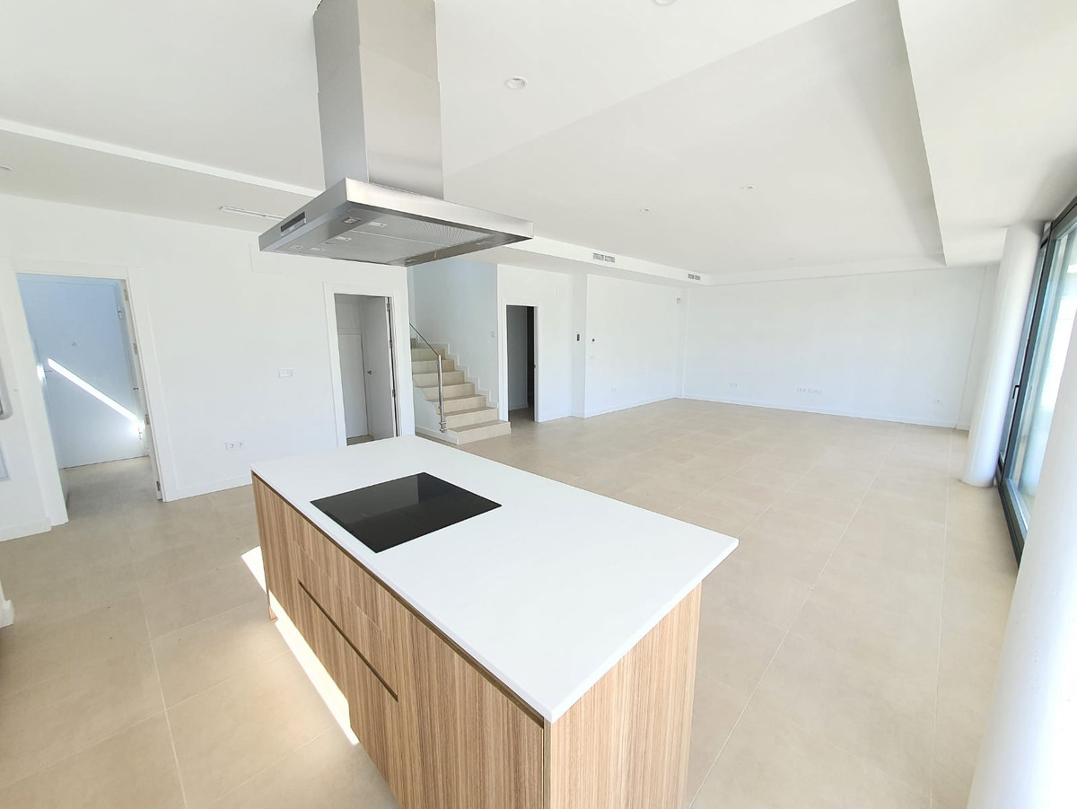 Villa en venta en Manilva