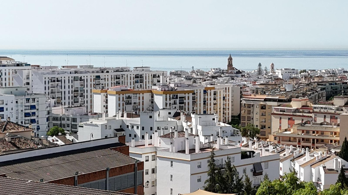 Apartamento en venta en Estepona