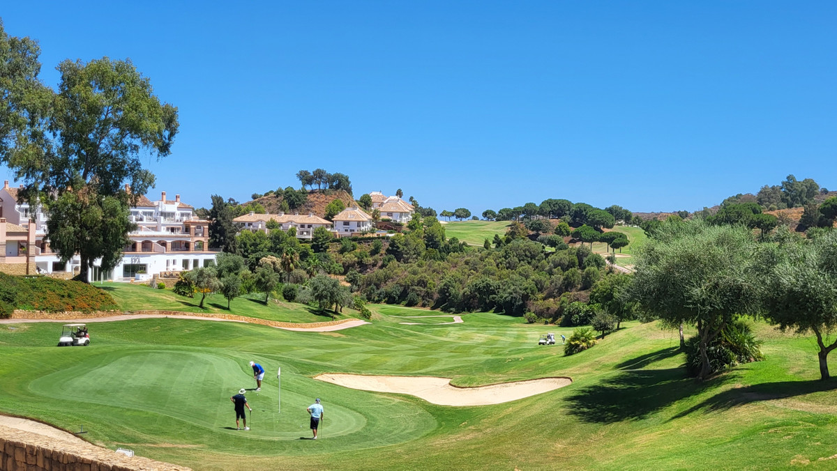 Villa en venta en Mijas