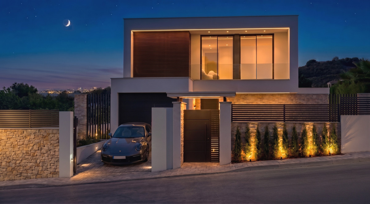 Villa en venta en Mijas