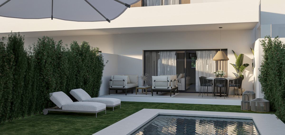 Villa en venta en Estepona