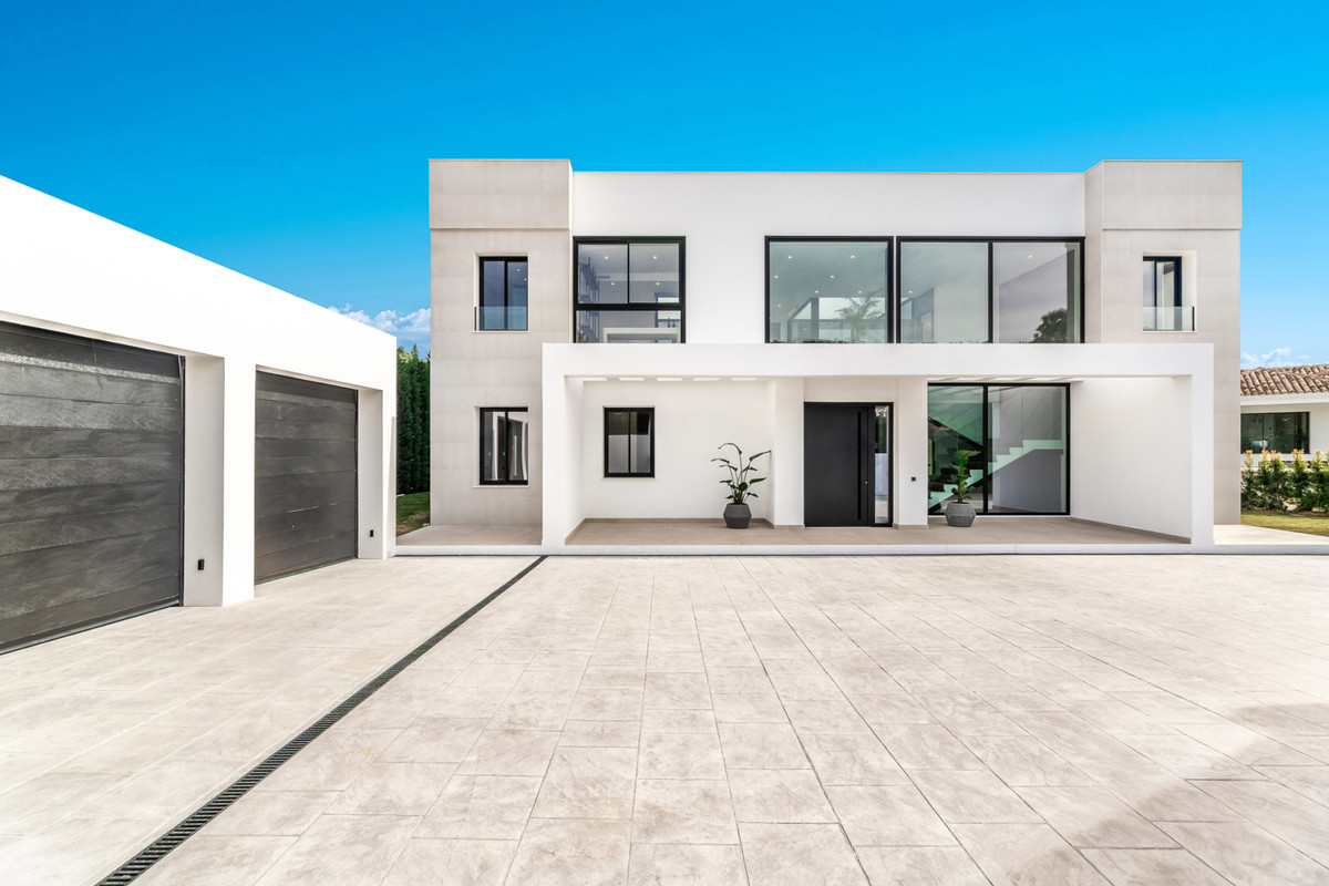 Villa en venta en Benahavís