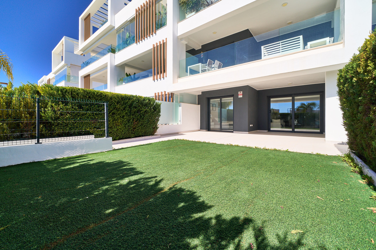 Apartamento en venta en Estepona