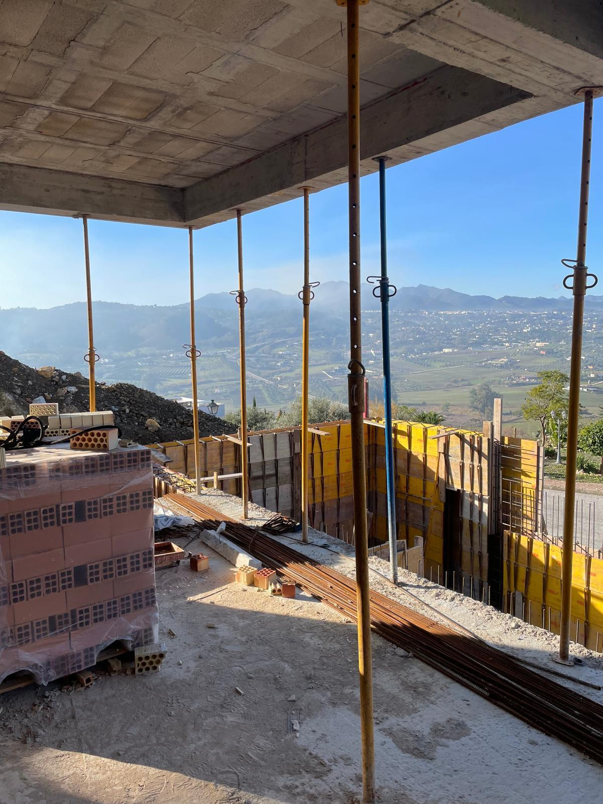 Villa en venta en Coín