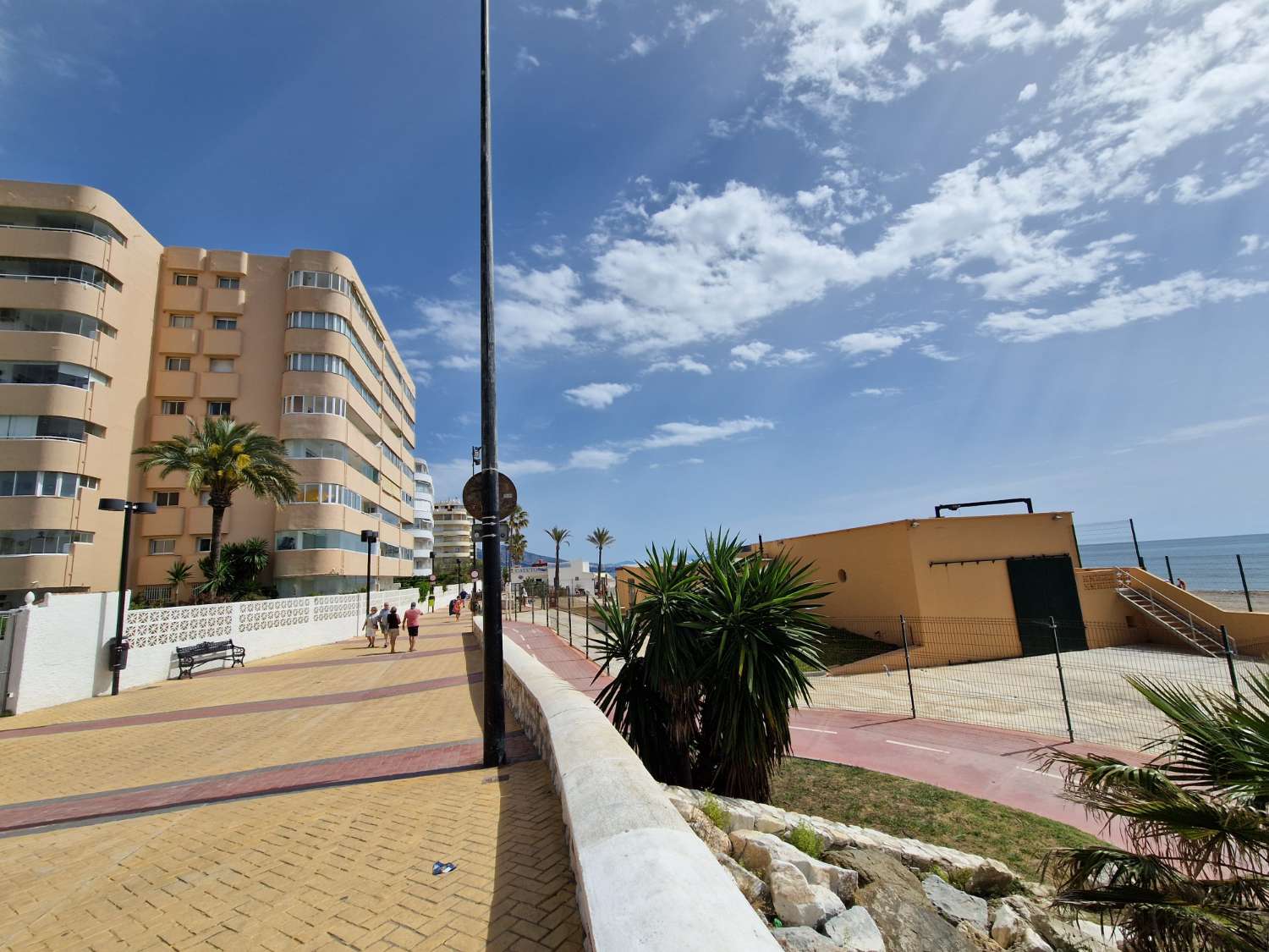 Appartamento con vista sul Castello Sohail e sul mare a Fuengirola