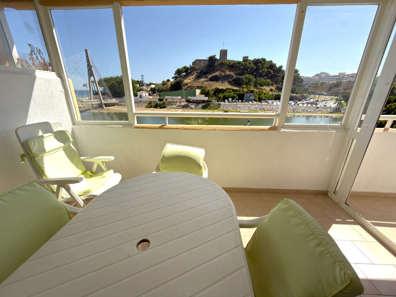 Appartamento con vista sul Castello Sohail e sul mare a Fuengirola