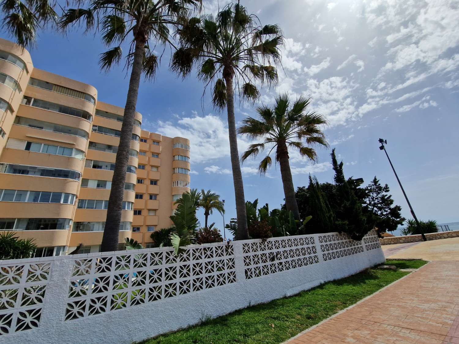 Appartamento con vista sul Castello Sohail e sul mare a Fuengirola