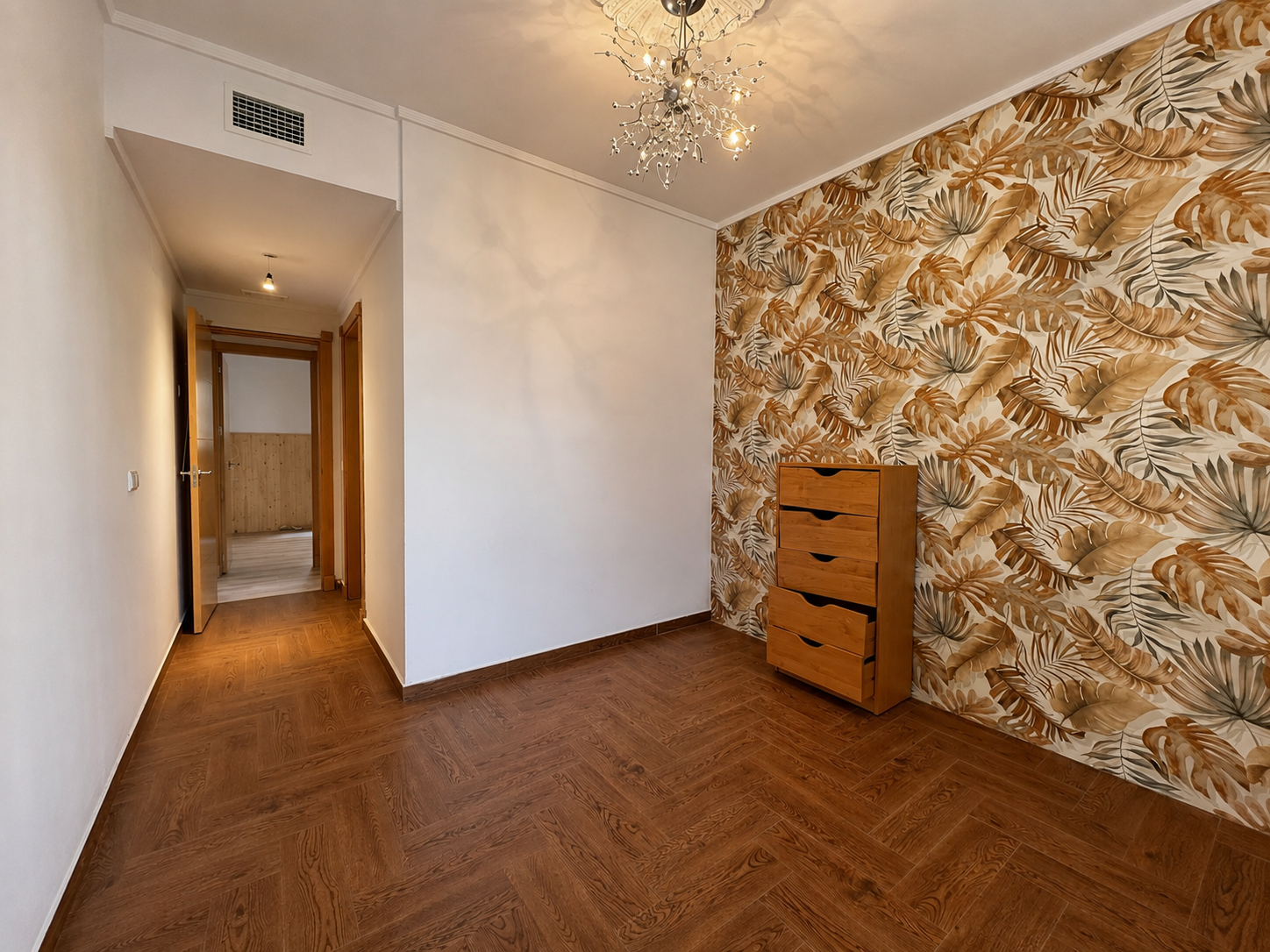 Exclusiva vivienda con terraza en urbanización privada