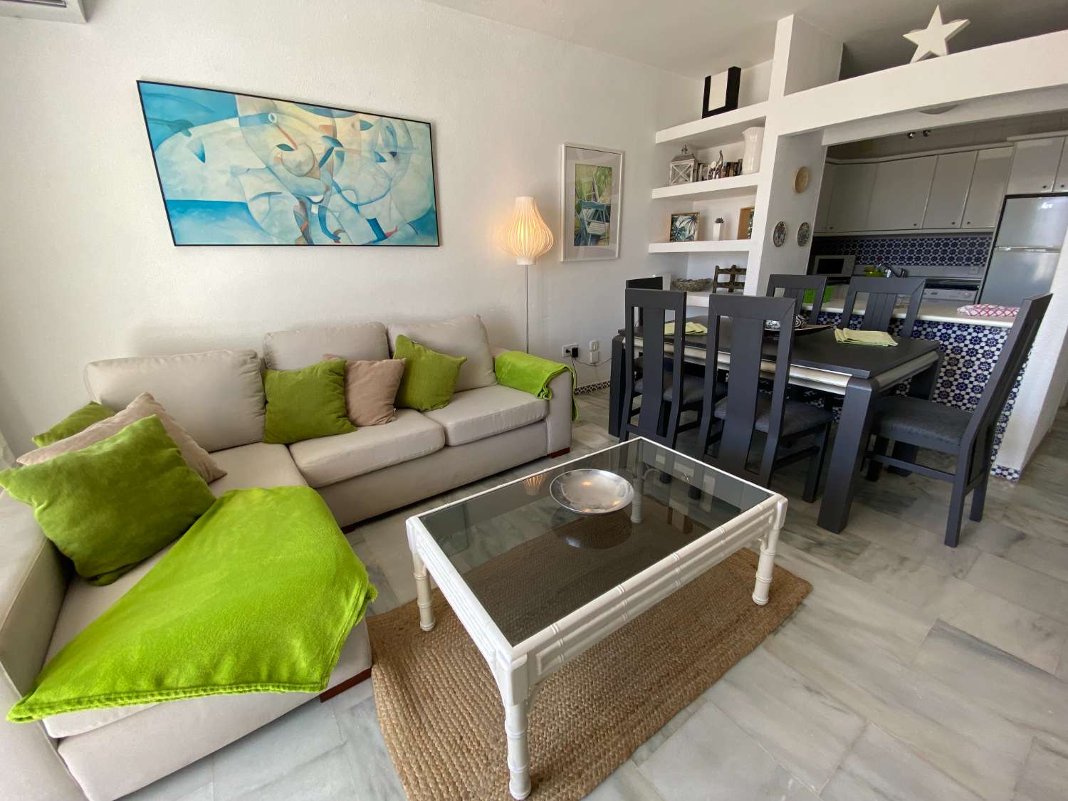 Het klimaat, de zee en de locatie van dit huis met 3 slaapkamers is ideaal aan het strand van Fuengirola