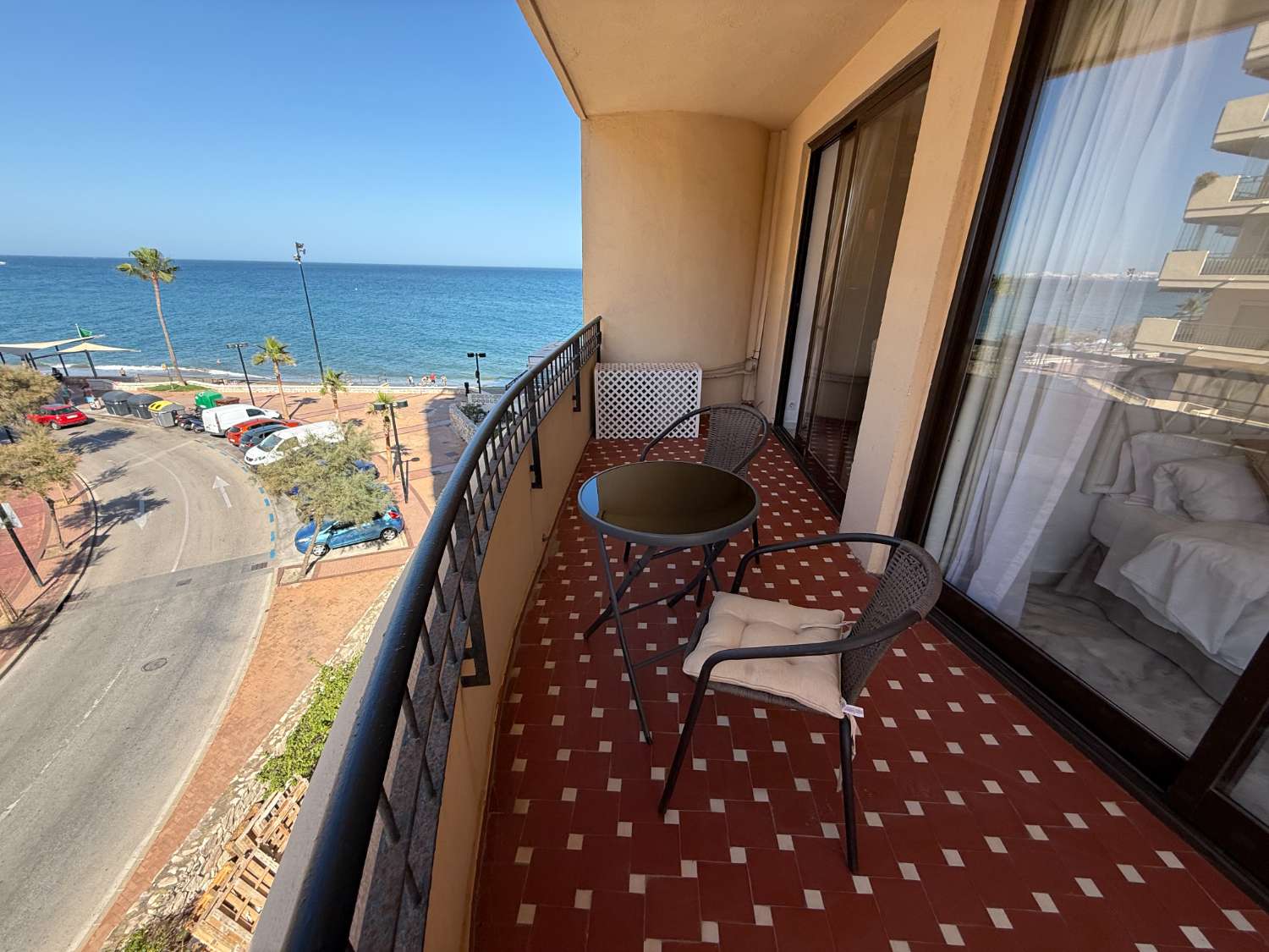 Rental in front of the beach of El Castillo, Fuengirola