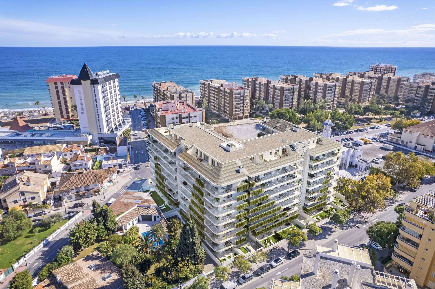 New promotion 2 bedrooms and 2 bathrooms with terrace, parking and storage room in the Center of Fuengirola