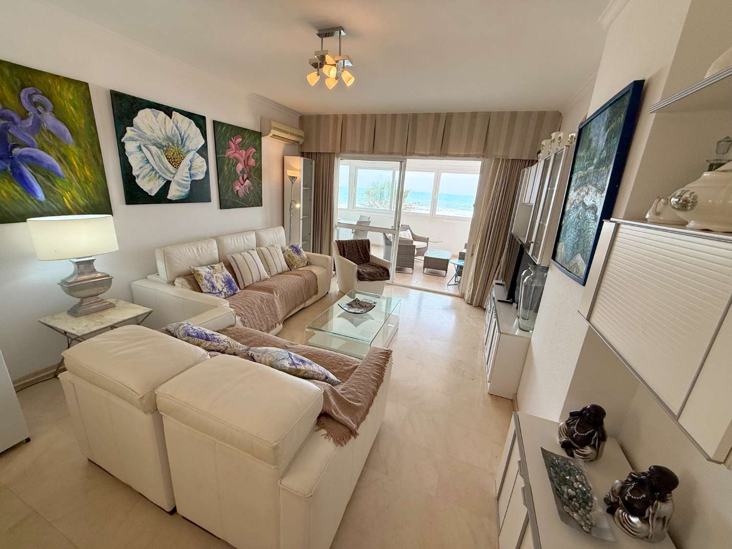Apartamento en Primerísima Línea de playa en Fuengirola