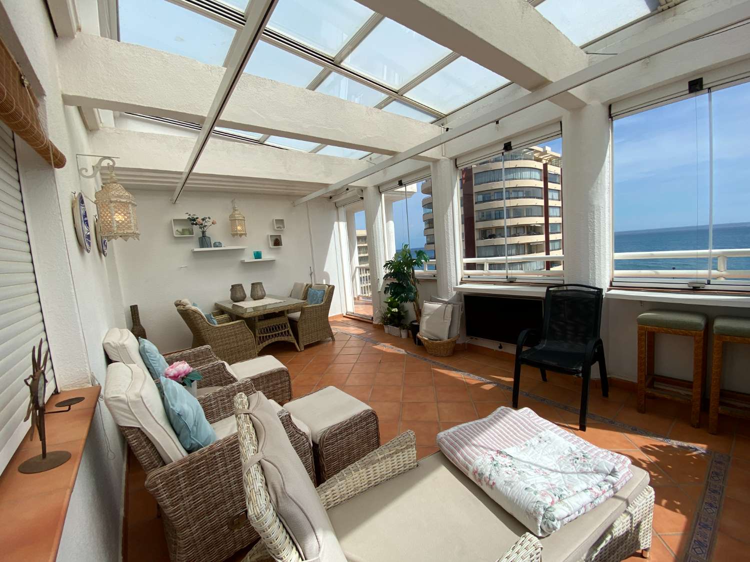 SPECTACULAR PENTHOUSE, 3 BEDROOMS, FRONT TO THE SEA, PLAYA DEL CASTILO, FUENGIROLA