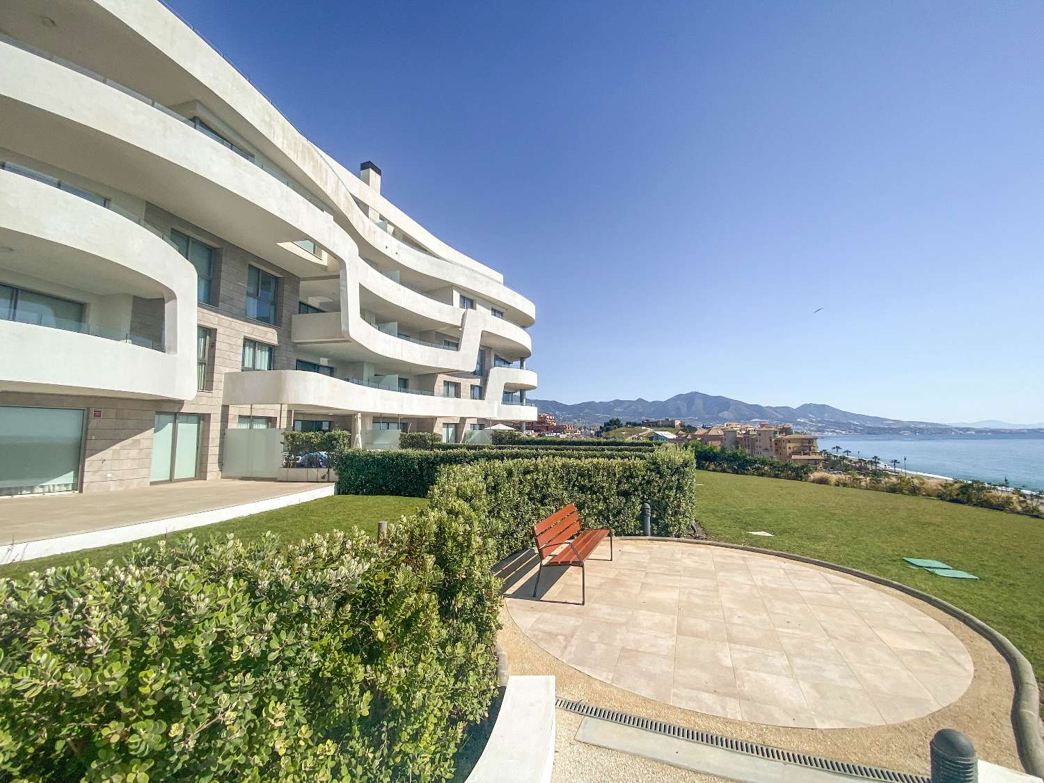 Piso con vistas panorámicas al Mar en Mijas Costa