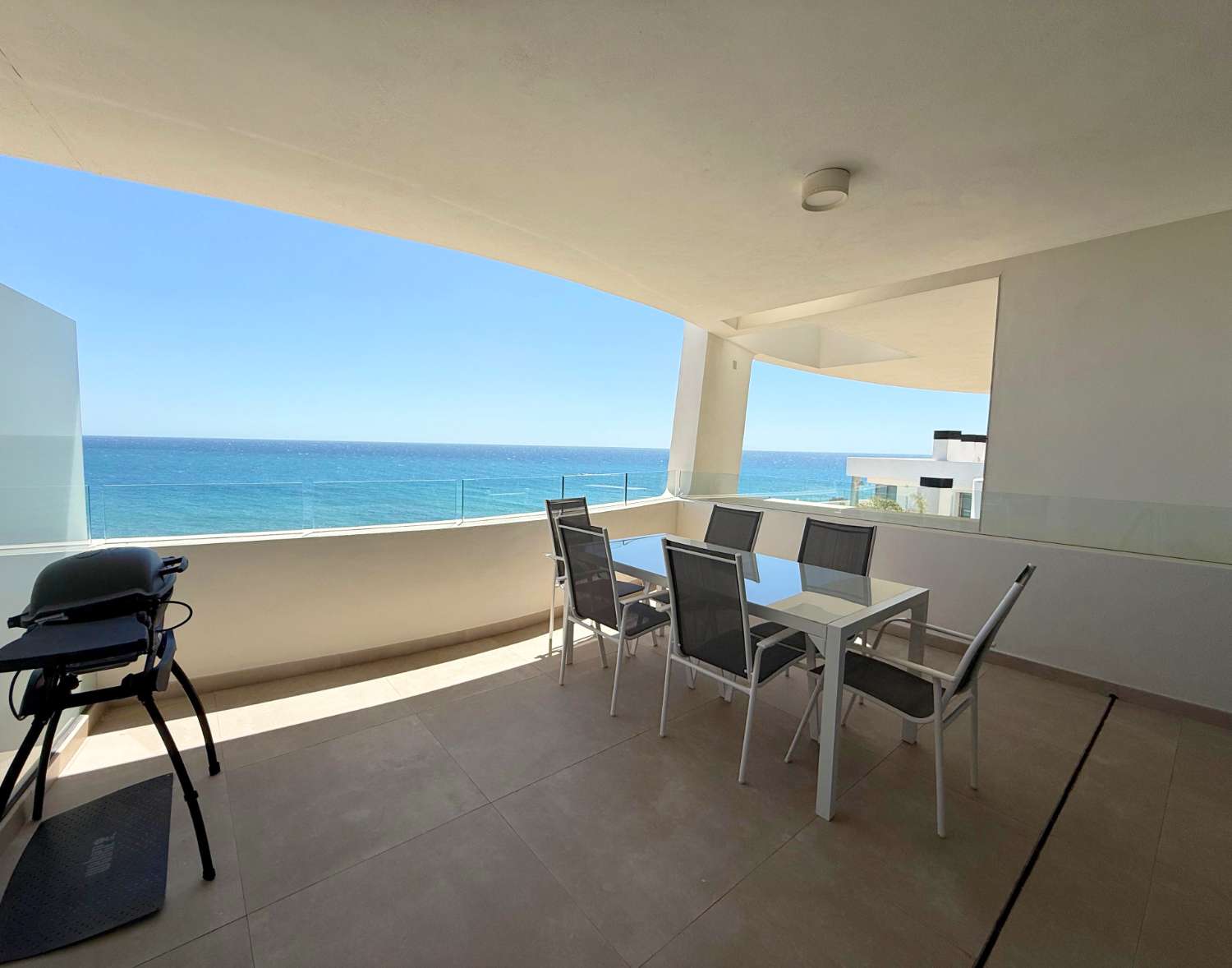 Piso con vistas panorámicas al Mar en Mijas Costa