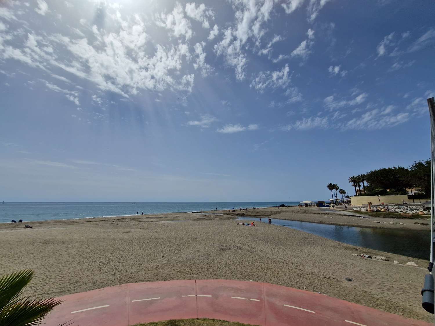 شقة للإيجار في Zona Sohail (Fuengirola)