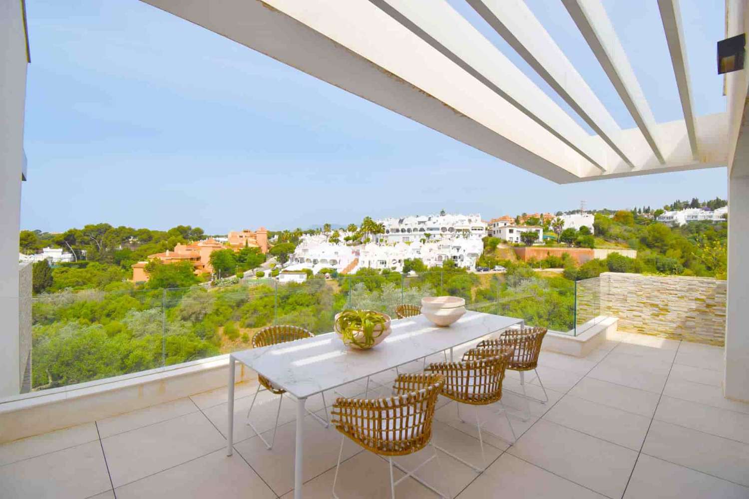 Spacious Brand New Apartments in Cabopino