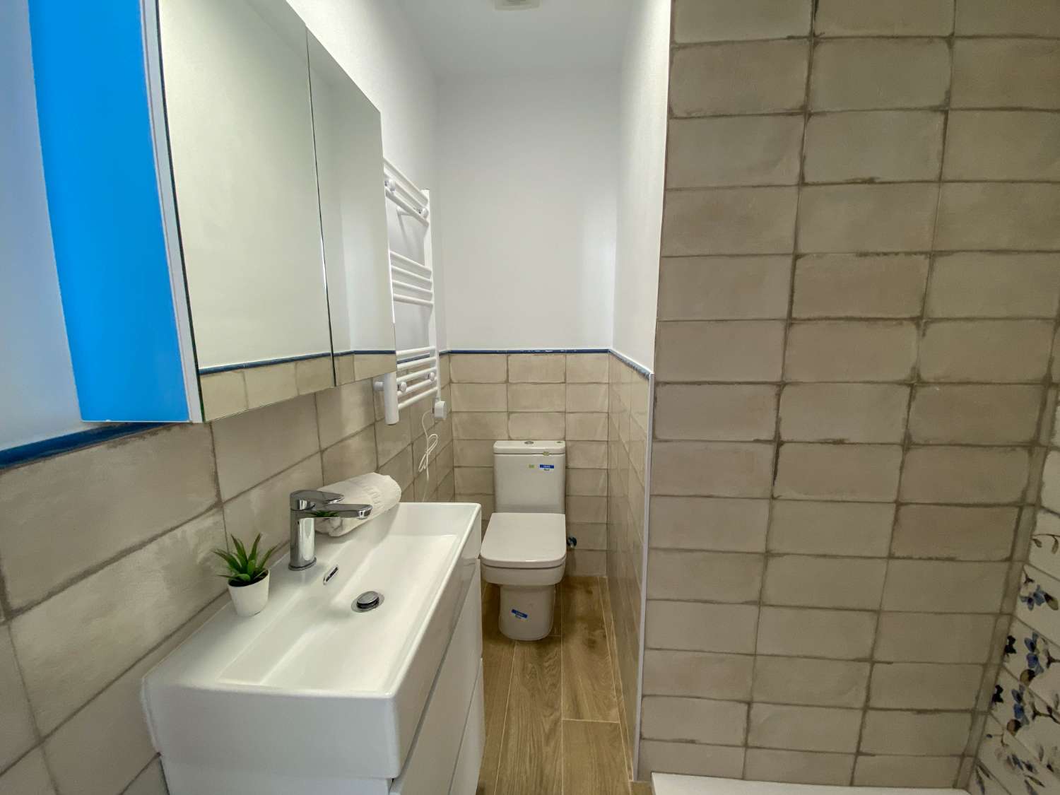 Chalet Adosado en 2º línea en Pueblo Castillo, Zona Sohail Fuengirola