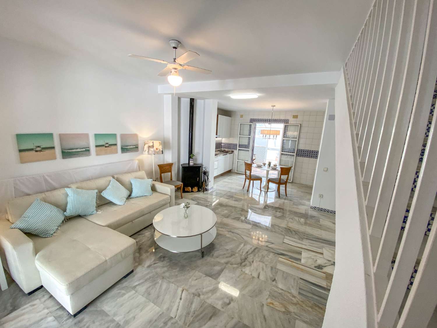 Chalet Adosado en 2º línea en Pueblo Castillo, Zona Sohail Fuengirola