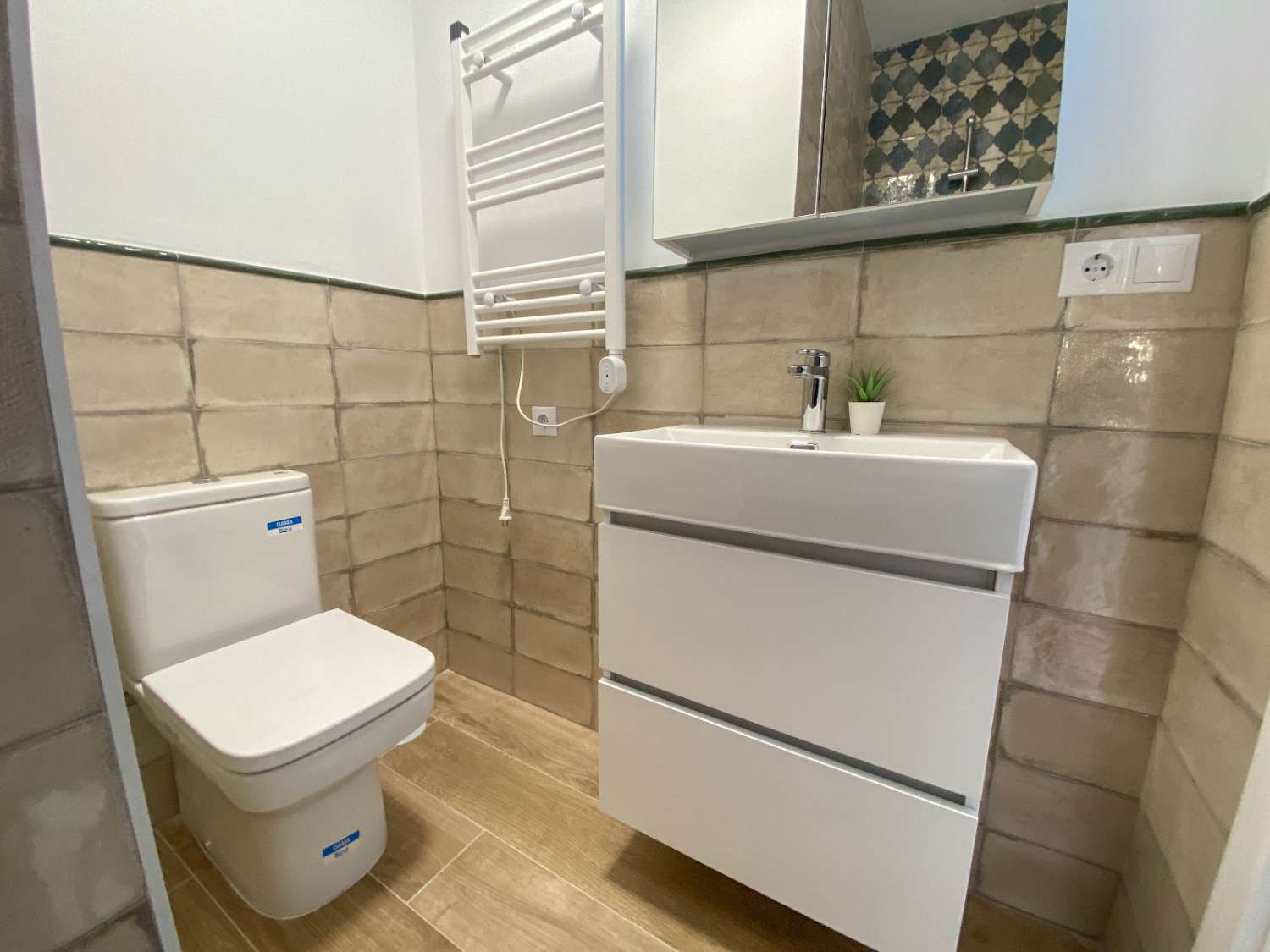 Chalet Adosado en 2º línea en Pueblo Castillo, Zona Sohail Fuengirola