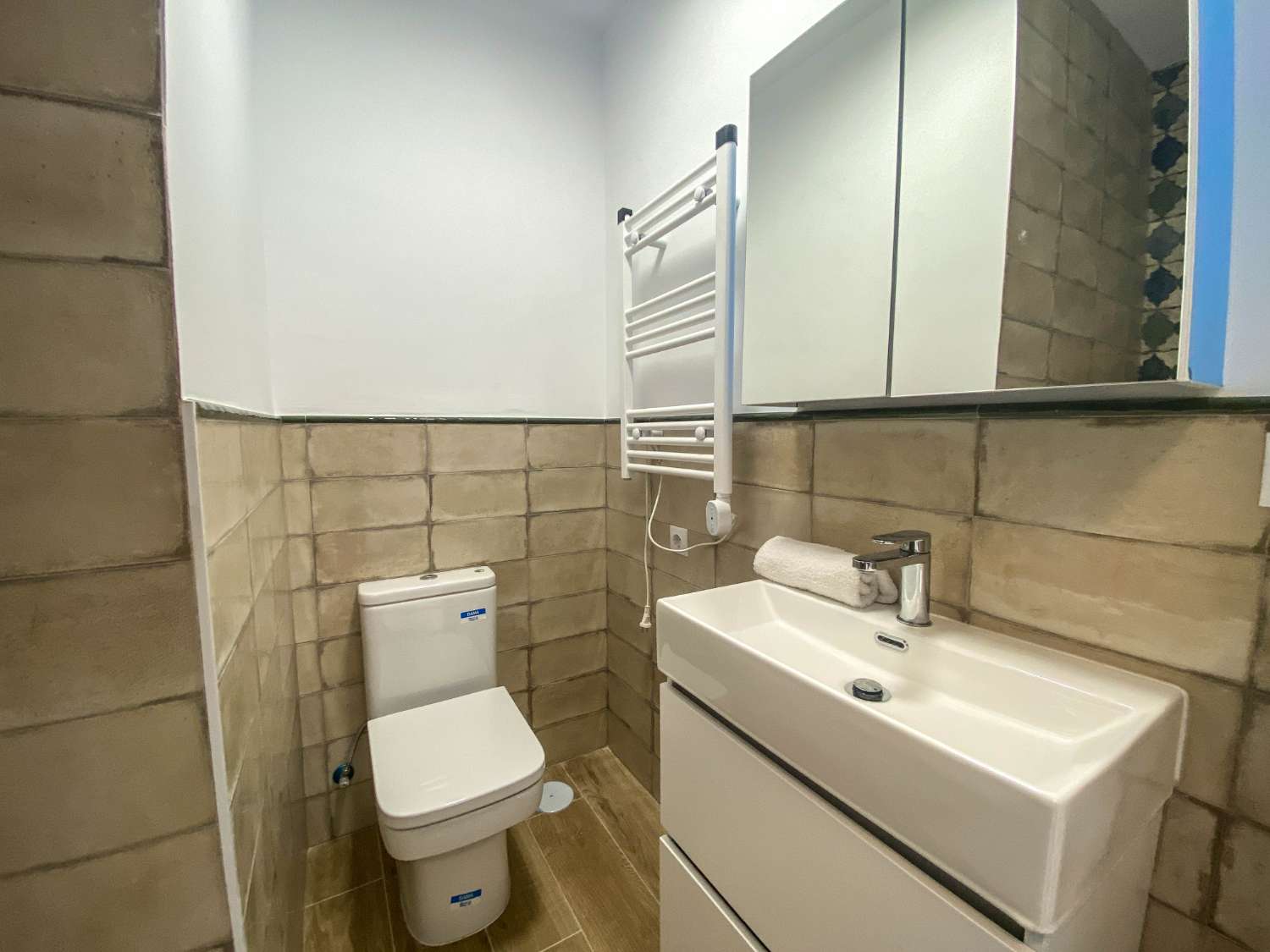 Chalet Adosado en 2º línea en Pueblo Castillo, Zona Sohail Fuengirola