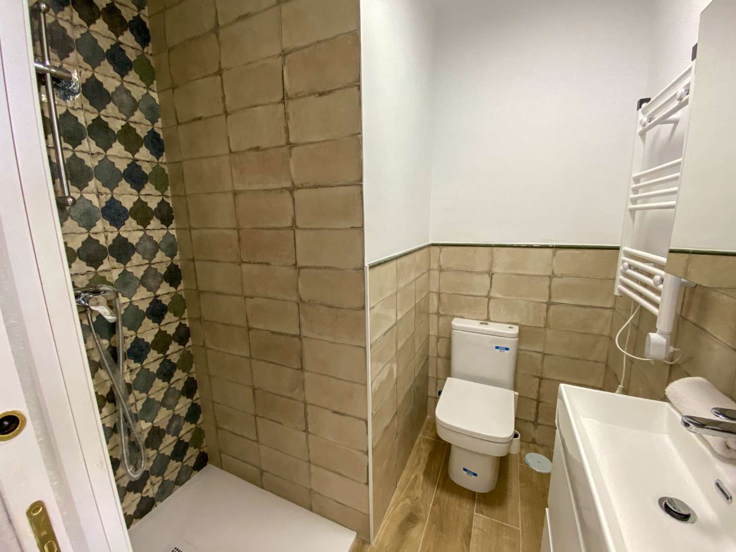Chalet Adosado en 2º línea en Pueblo Castillo, Zona Sohail Fuengirola
