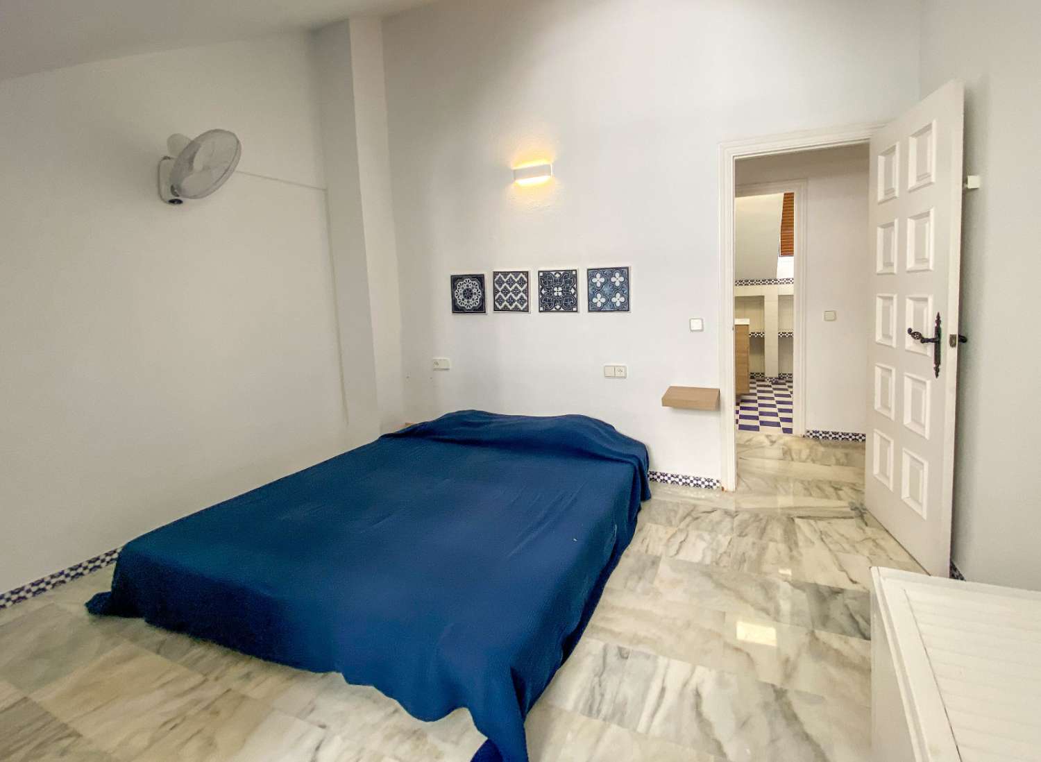Chalet Adosado en 2º línea en Pueblo Castillo, Zona Sohail Fuengirola
