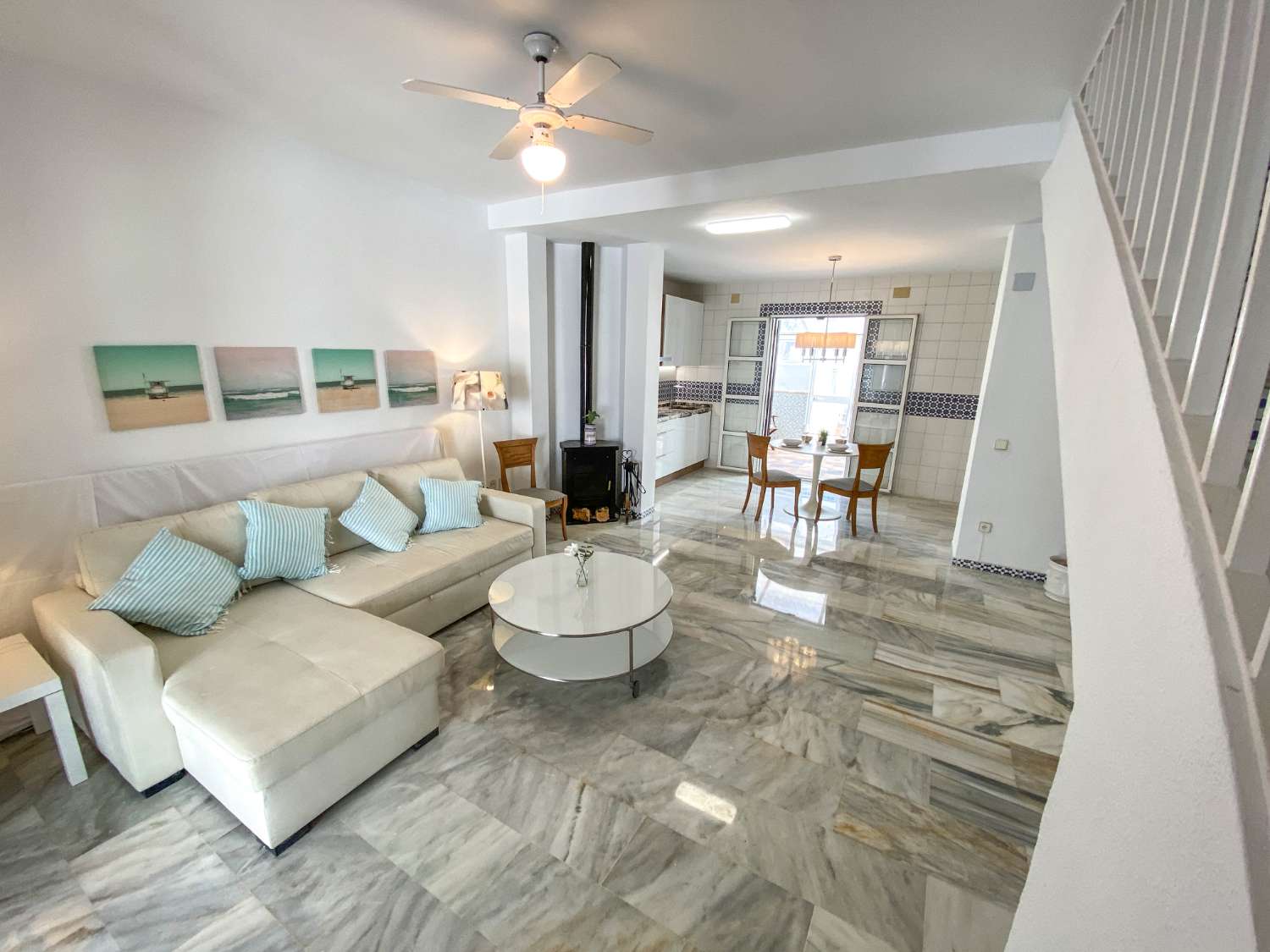 Chalet Adosado en 2º línea en Pueblo Castillo, Zona Sohail Fuengirola