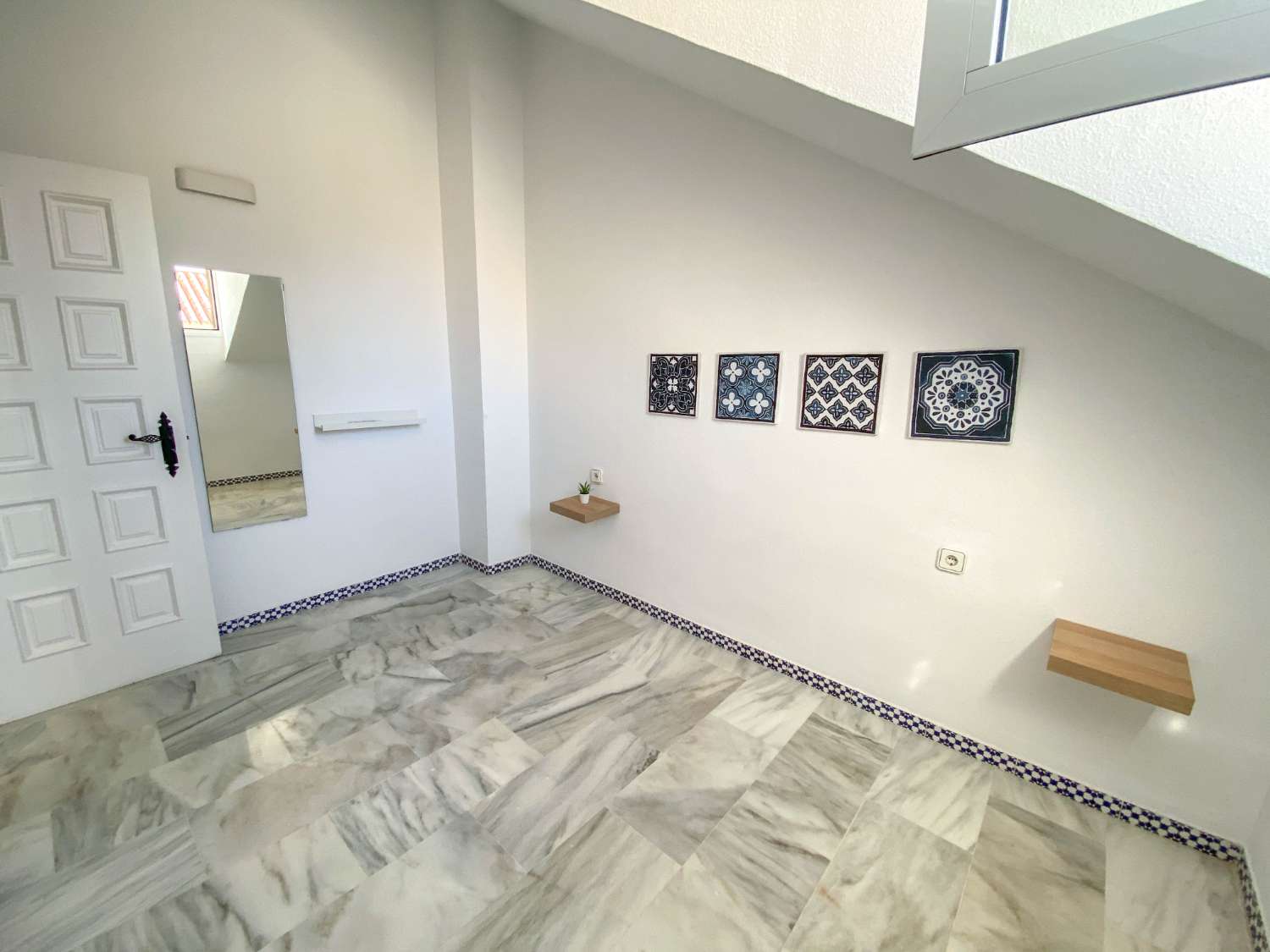 Chalet Adosado en 2º línea en Pueblo Castillo, Zona Sohail Fuengirola