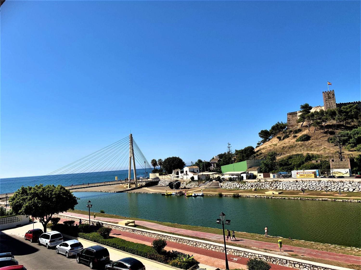 Grande appartamento con 3 camere da letto sulla spiaggia di Fuengirola, piscina, aria condizionata, wi-fi