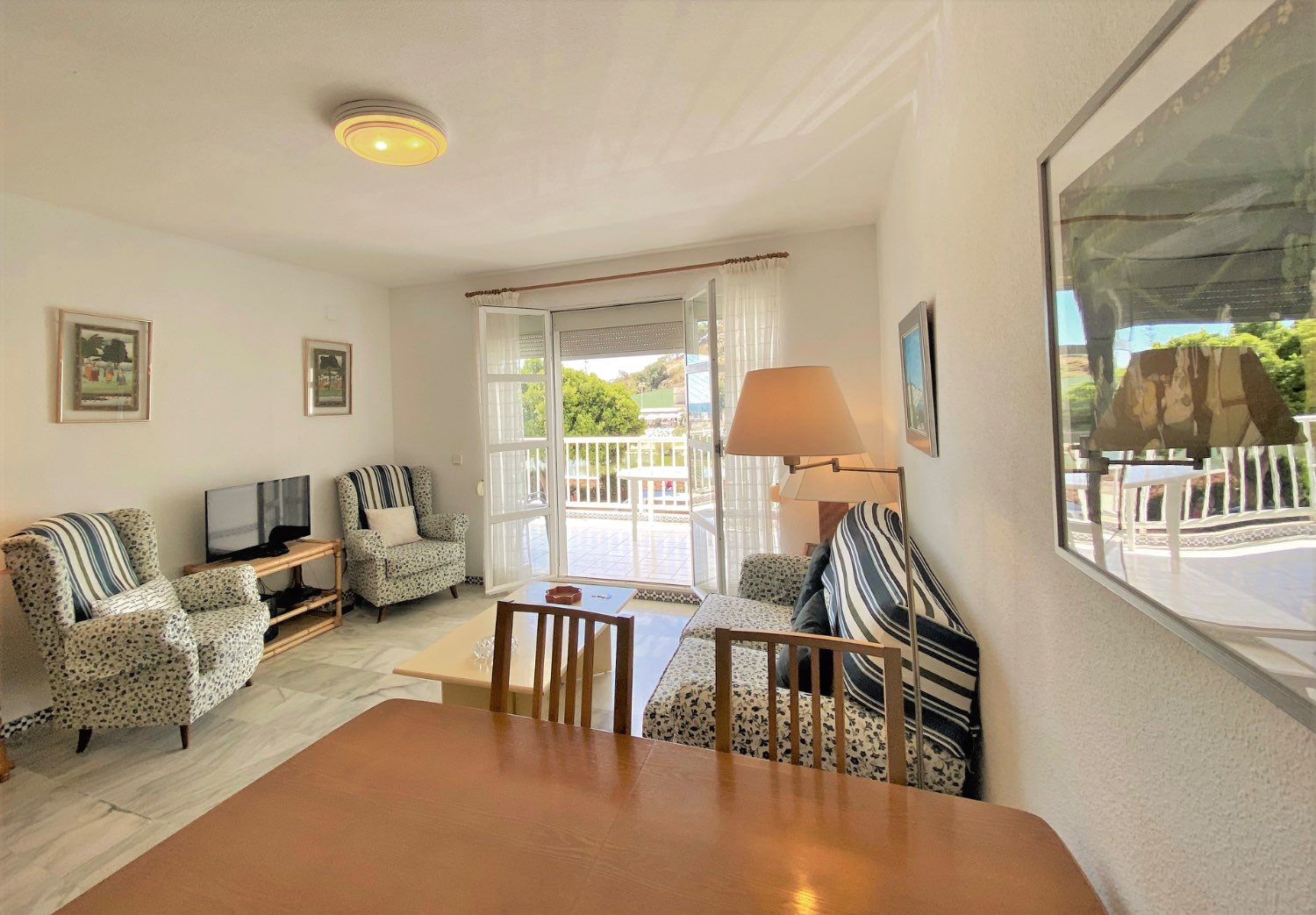 Fremragende 2 værelses lejlighed med havudsigt i Fuengirola