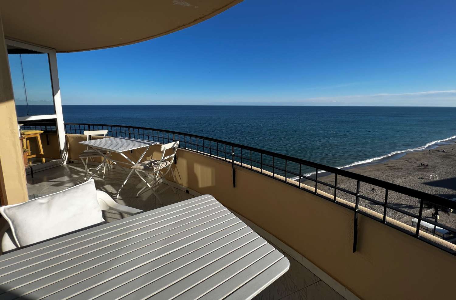 Luxe appartement in Fuengirola met uitzicht op zee