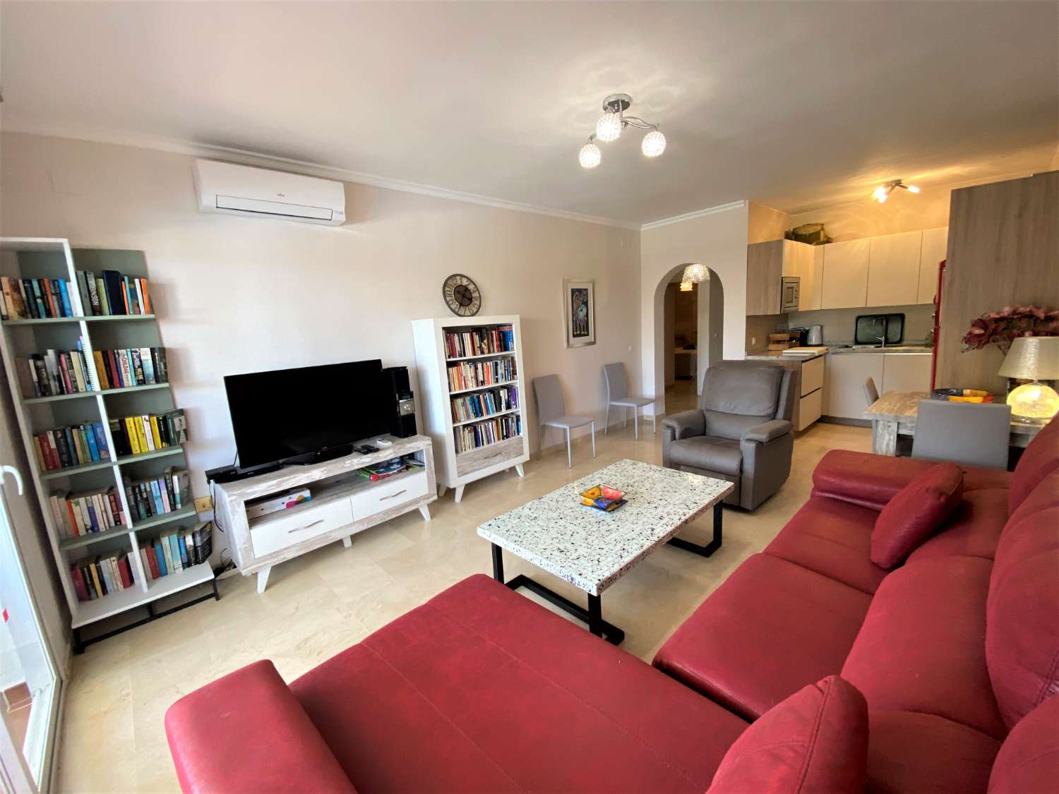مسطحة للإيجار في Zona Sohail (Fuengirola)