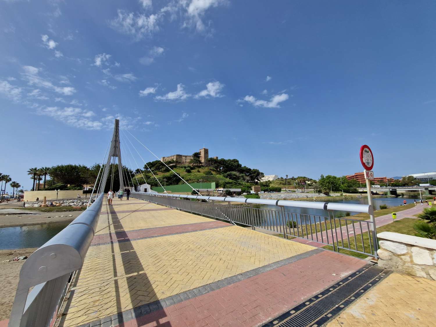مسطحة للإيجار في Zona Sohail (Fuengirola)