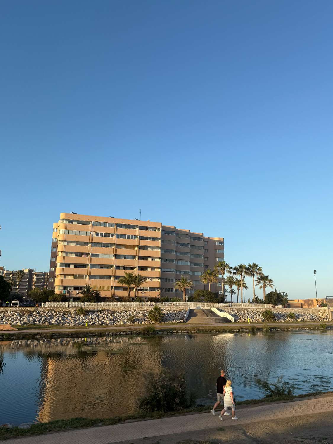 مسطحة للإيجار في Zona Sohail (Fuengirola)