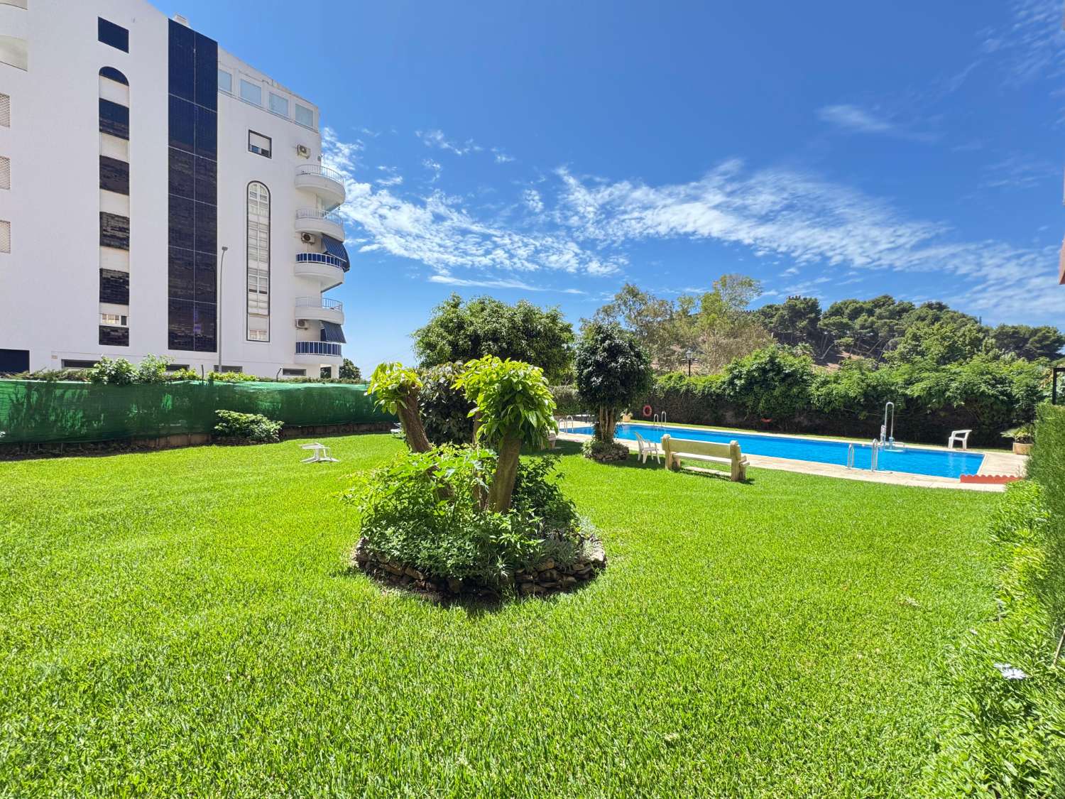 Apartment for Rent with Sea View