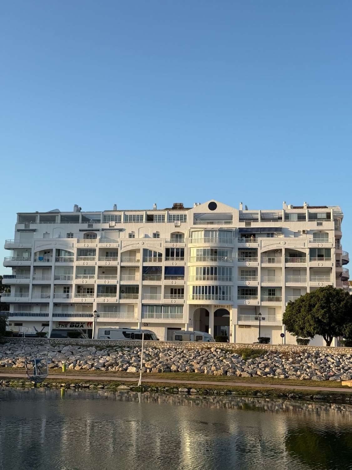 مسطحة للبيع في Zona Sohail (Fuengirola)