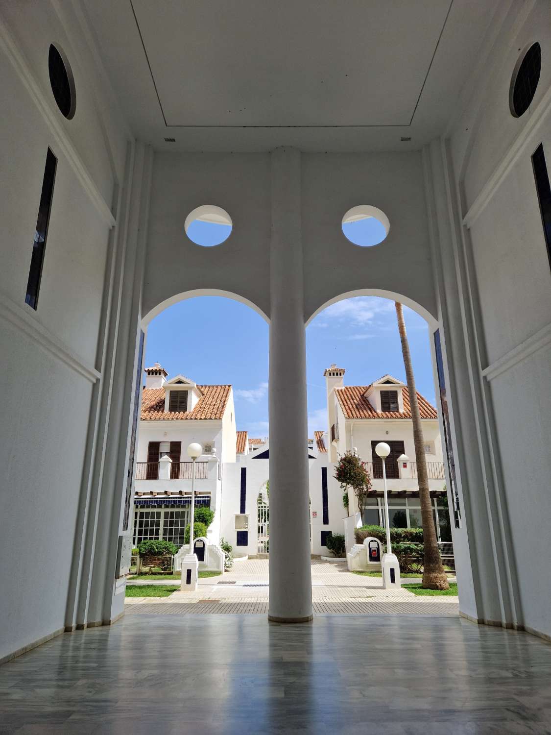 مسطحة للبيع في Zona Sohail (Fuengirola)