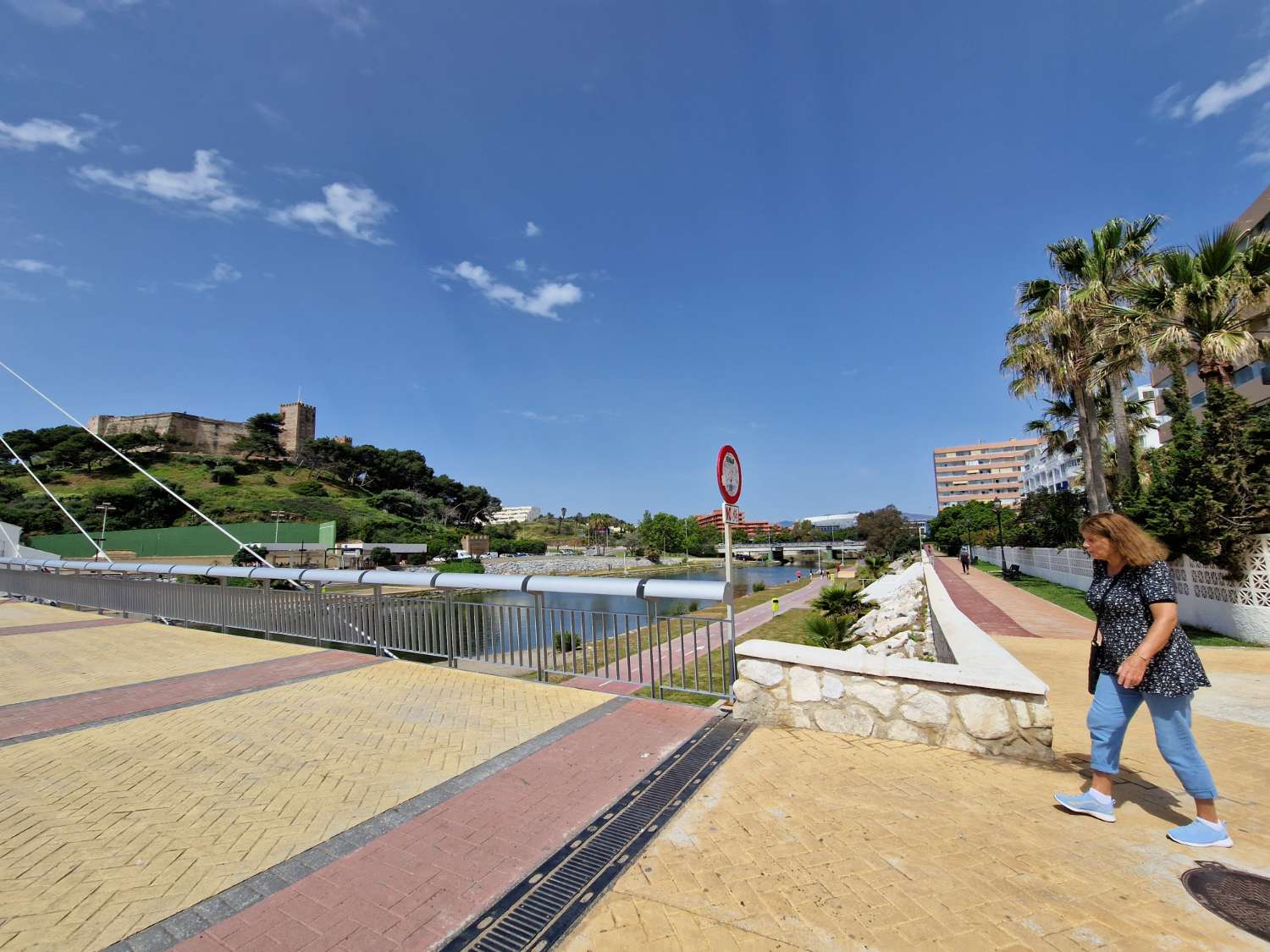 مسطحة للبيع في Zona Sohail (Fuengirola)