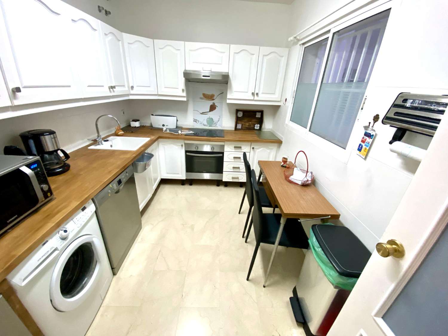 Ved stranden, 2 soveværelser, 2 badeværelser, Fuengirola